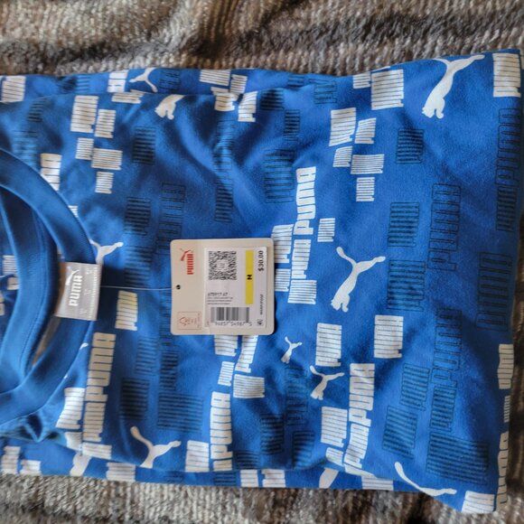 NWT Men Light Blue Puma T-Shirt with block letters and White Puma Images - Picture 3 of 3